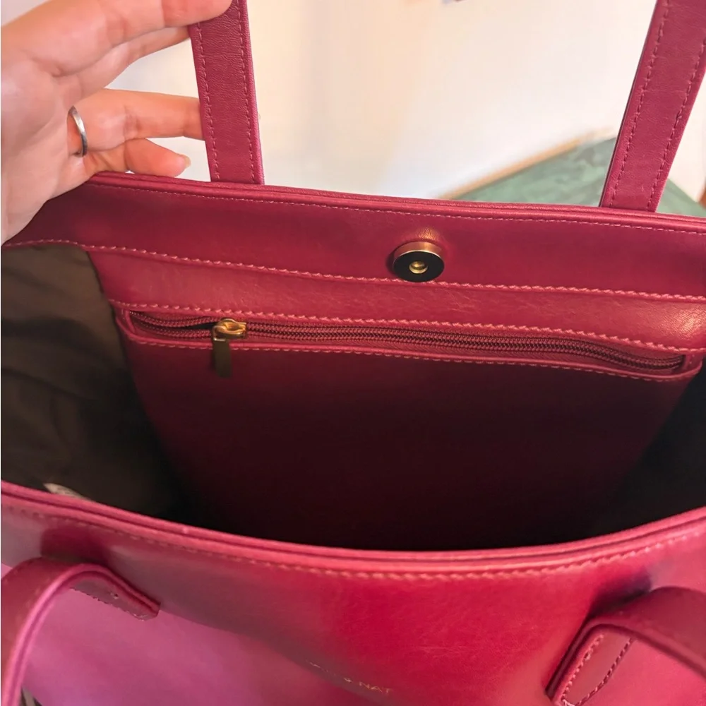 Matt & Nat Burgundy Tote Bag - Picture 5 of 6